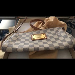 Louis Vuitton Damier Crossbody bag